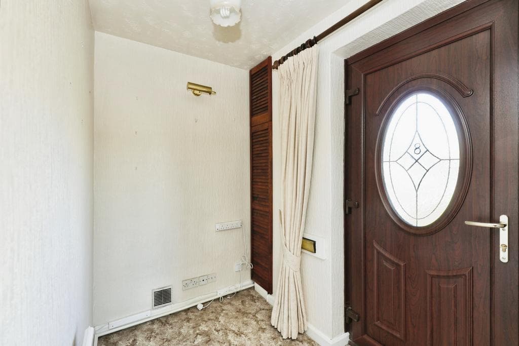Doleswood Drive, Sheffield S25 - Image 5