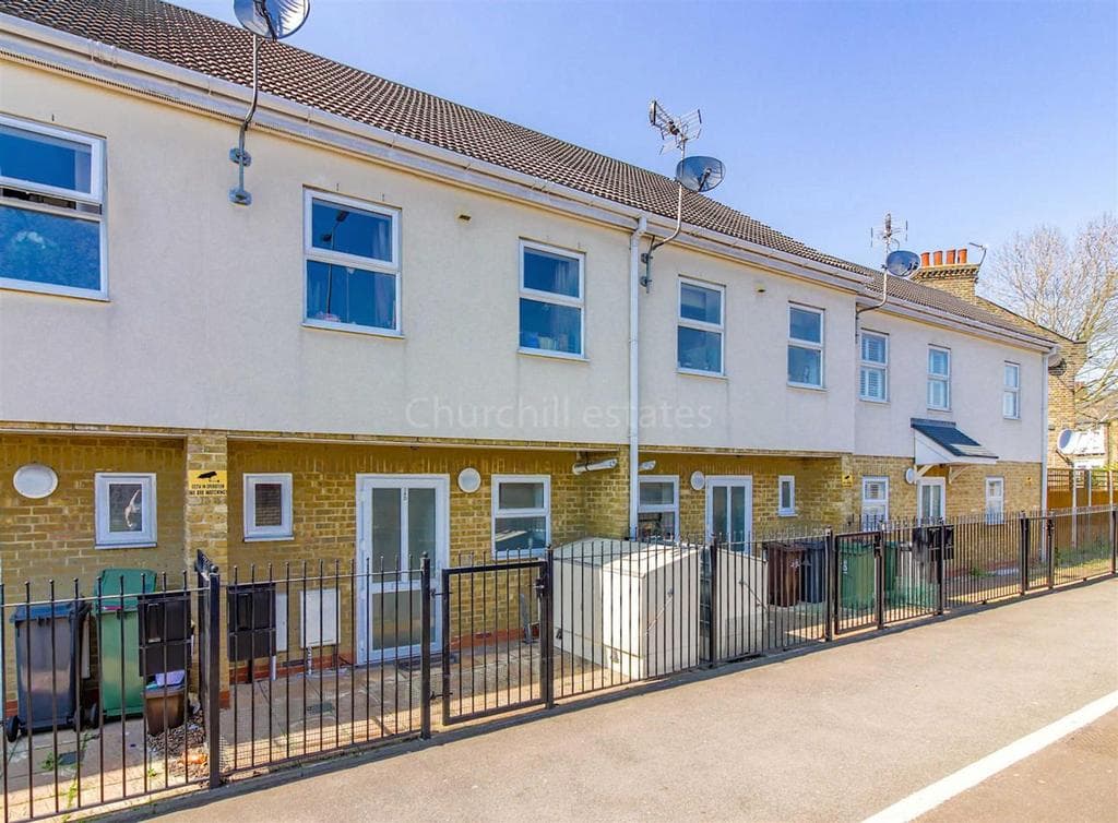 Connaught Road, Leytonstone - Image 1