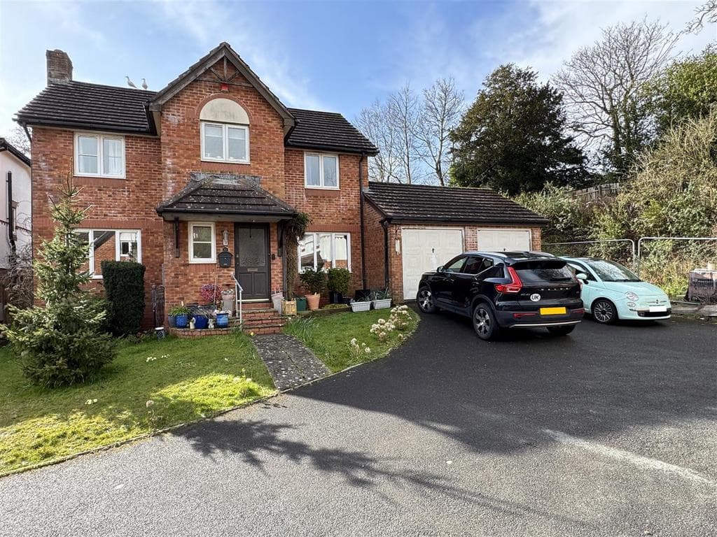 Cotsland Road, Truro - Image 1