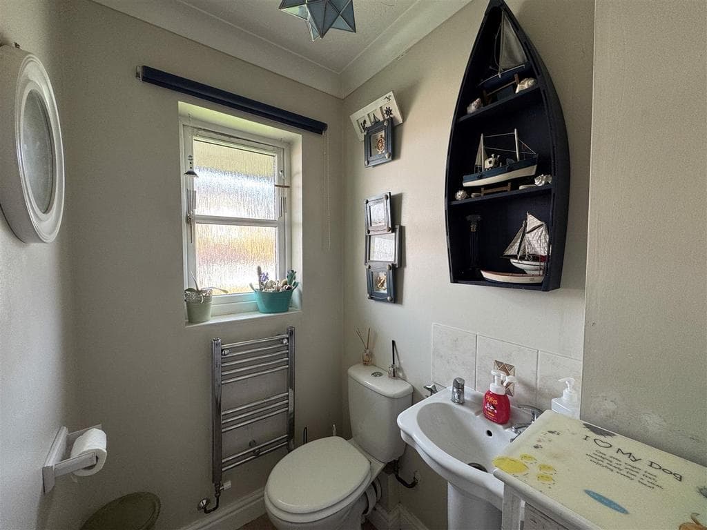 Cotsland Road, Truro - Image 4