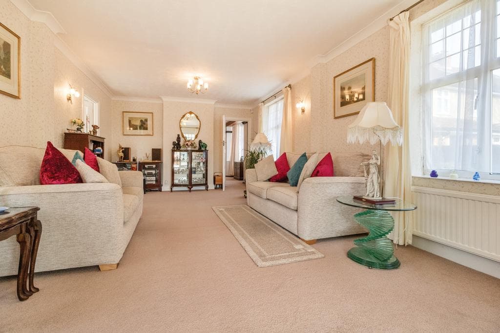 Pinkneys Road, Maidenhead, SL6 - Image 4