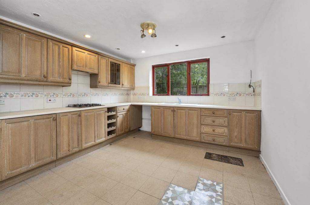 Jermyn Avenue, Bury St. Edmunds - Image 4