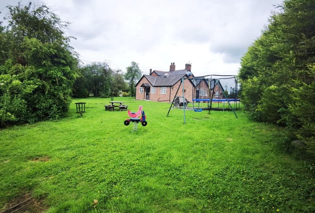 Warrington Road, Little Leigh, Northwich, CW8 - Image 3