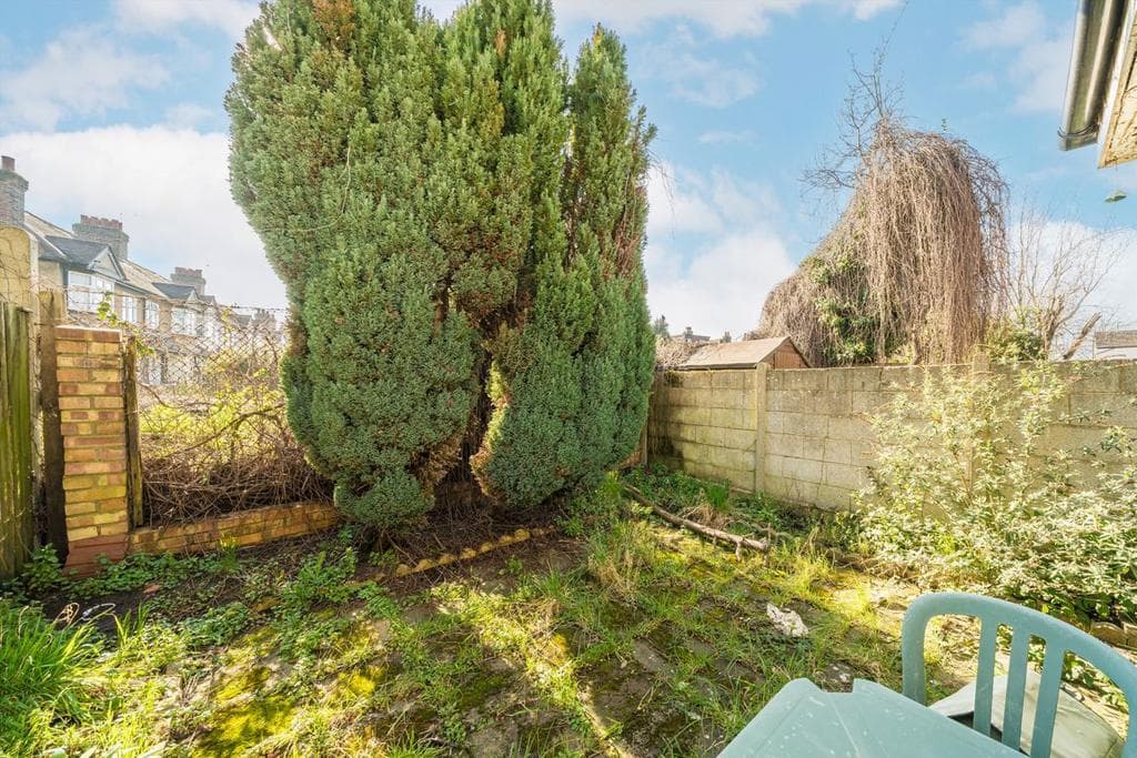 Kenlor Road, London SW17 - Image 2