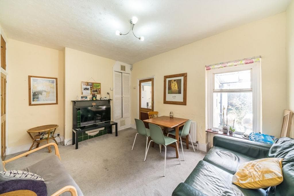 Kenlor Road, London SW17 - Image 3