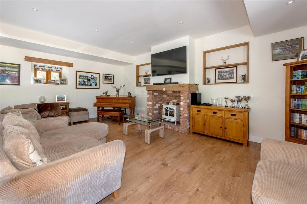 Aisholt, Bridgwater, Somerset, TA5 - Image 5