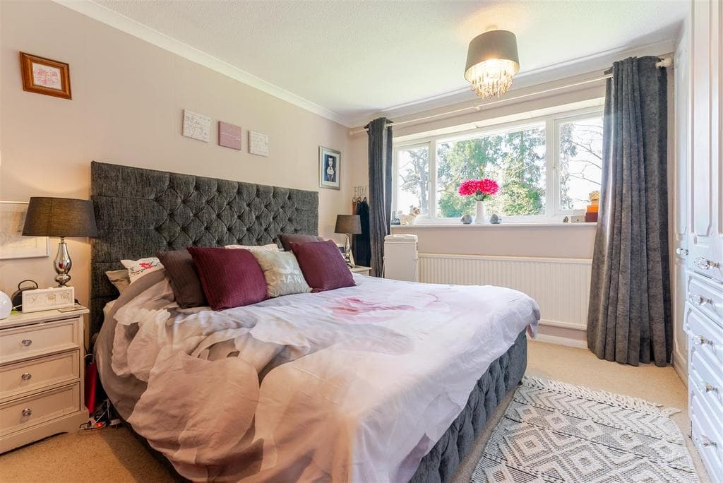 Murray Court, Sunninghill - Image 5