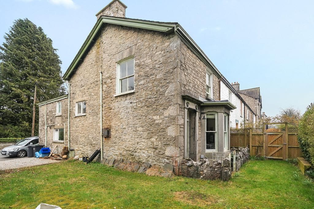 2 Sedbergh Road, Kendal, Cumbria, LA9 6AD - Image 3