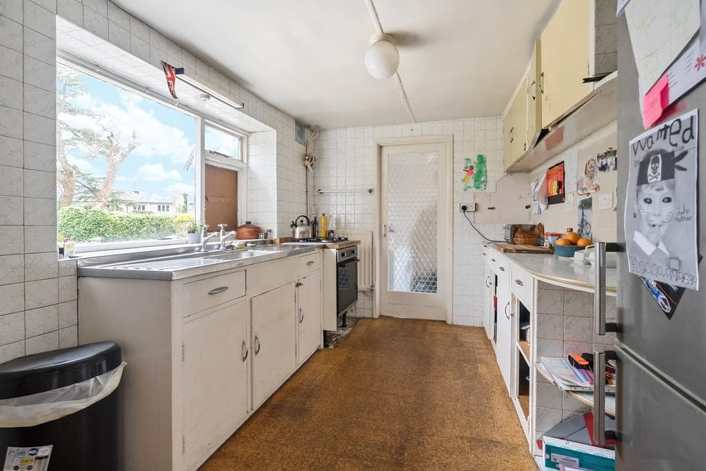 2 Sedbergh Road, Kendal, Cumbria, LA9 6AD - Image 5