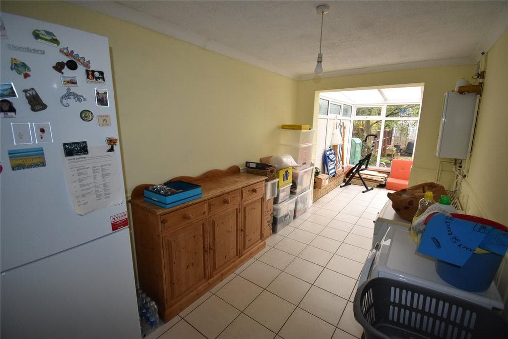 Sundon Road, Houghton Regis, Dunstable, Bedfordshire, LU5 - Image 5