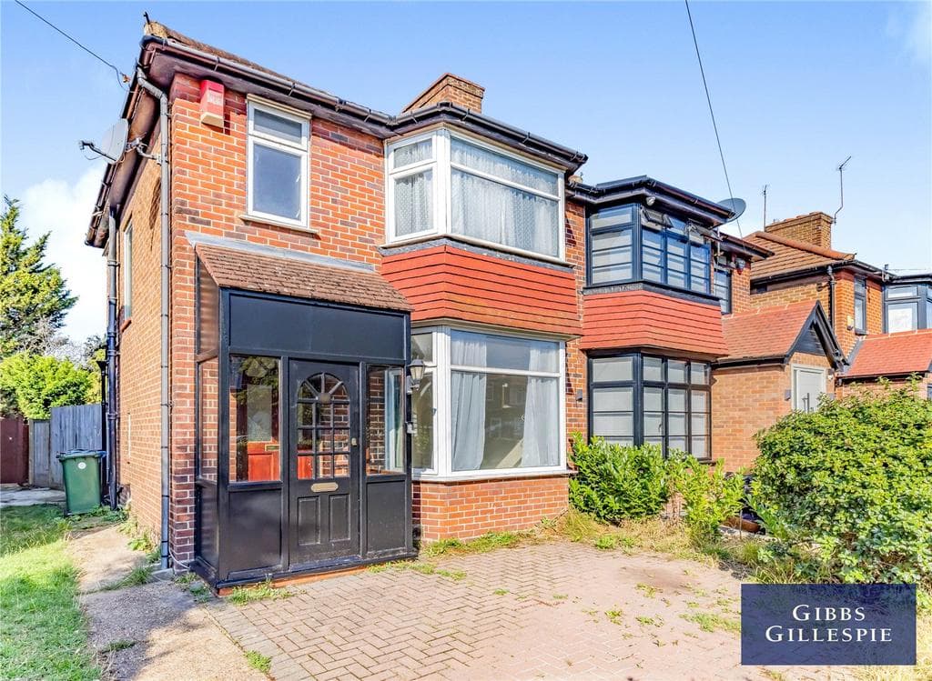 Ladycroft Walk, Stanmore - Image 1