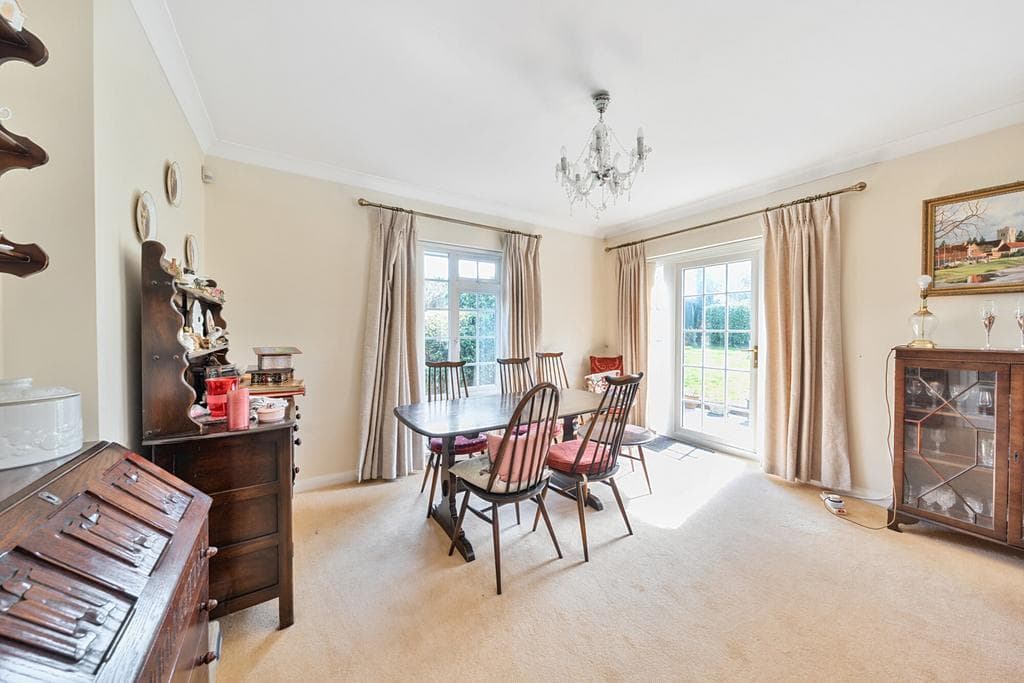 Chichester Avenue, Ruislip, Middlesex - Image 3