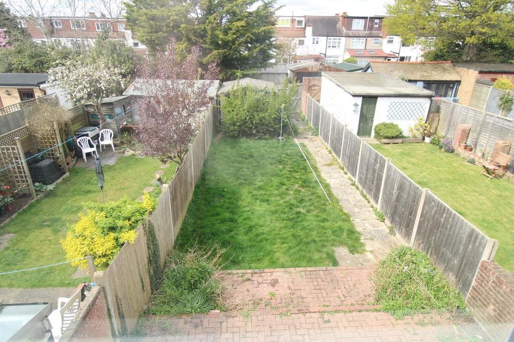 Langley Way, West Wickham, BR4 - Image 3