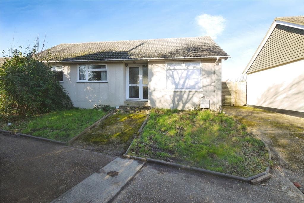 Copperfield Gardens, Brentwood, Essex, CM14 - Image 1