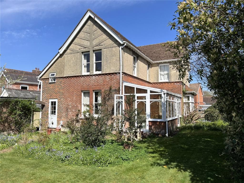 Woodlands Road, Brockenhurst, Hampshire, SO42 - Image 1