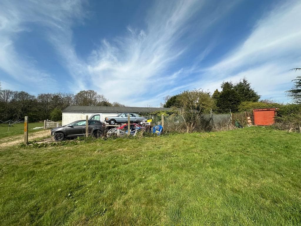 Nuffield Farm, Flaunden Lane HP3 - Image 2