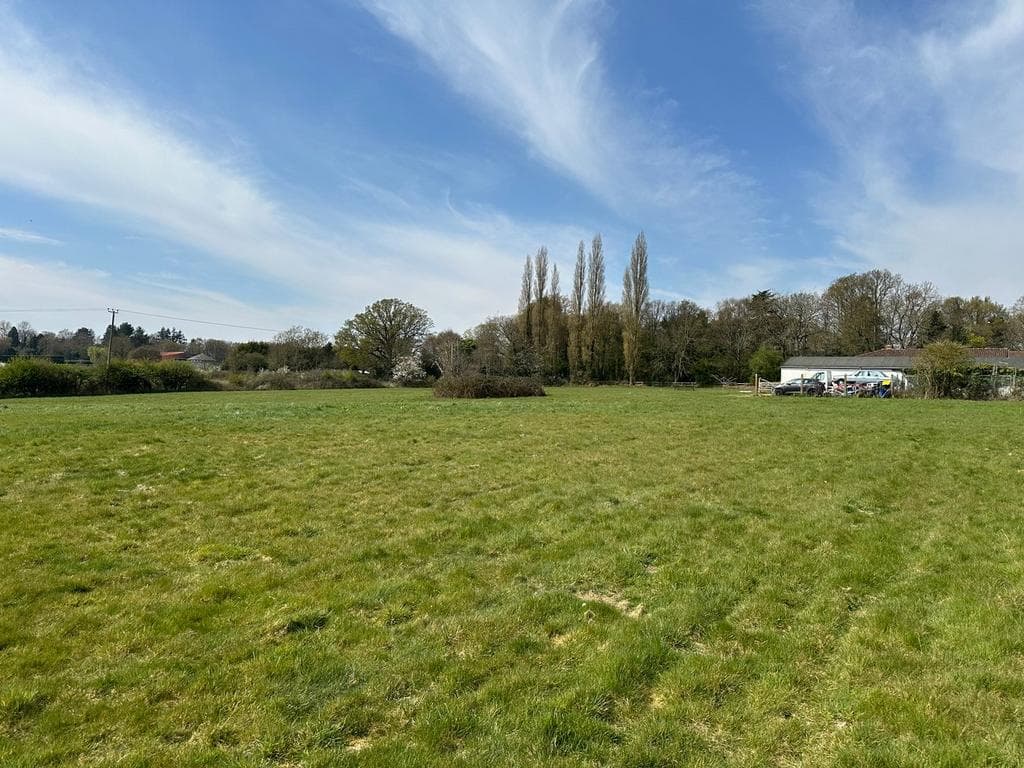 Nuffield Farm, Flaunden Lane HP3 - Image 5
