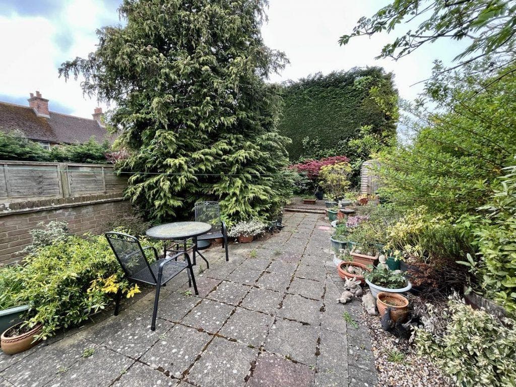 Green Lane, Thatcham RG19 - Image 2