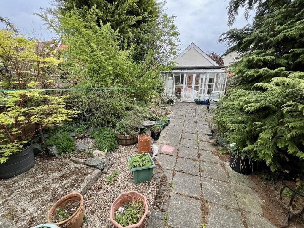 Green Lane, Thatcham RG19 - Image 3