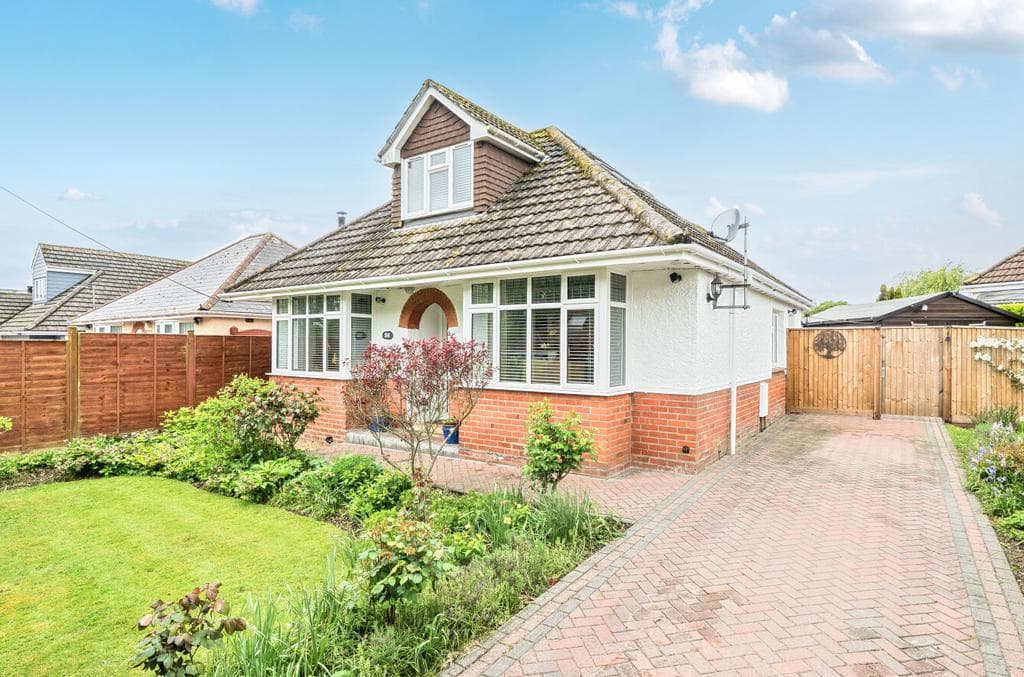 Upton Crescent, Southampton SO16 - Image 1