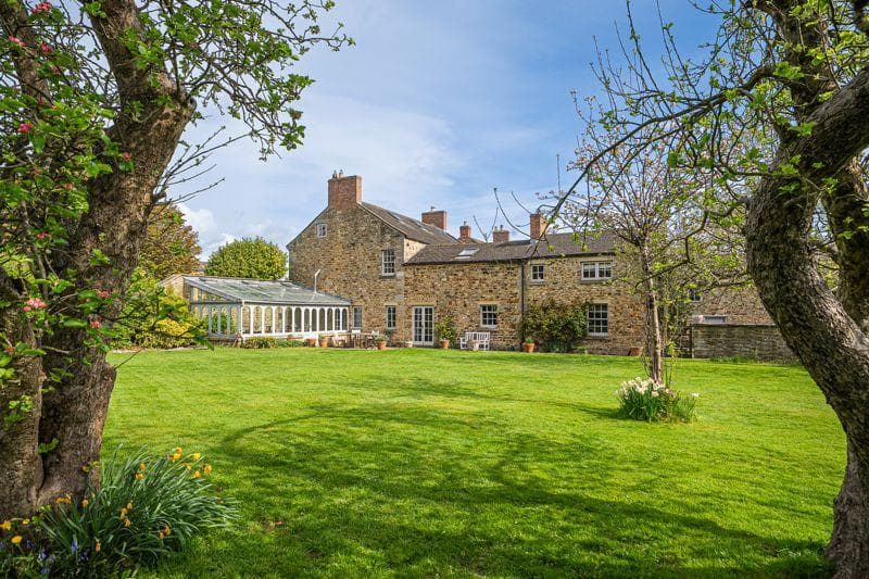 Bedale DL8 - Image 1