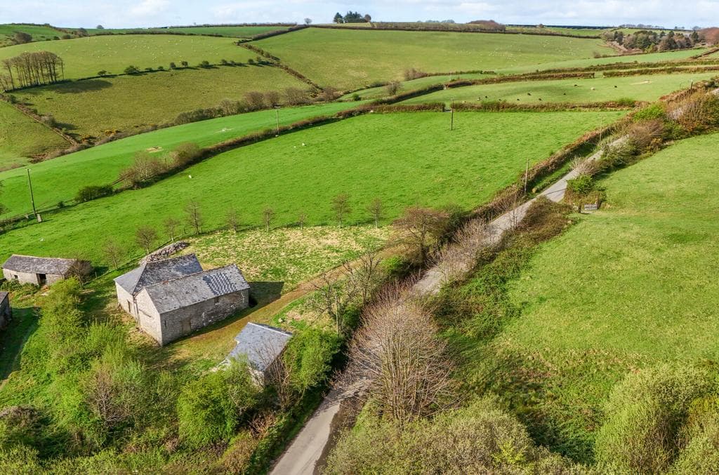 Bratton Fleming, Barnstaple, Devon, EX31 - Image 2