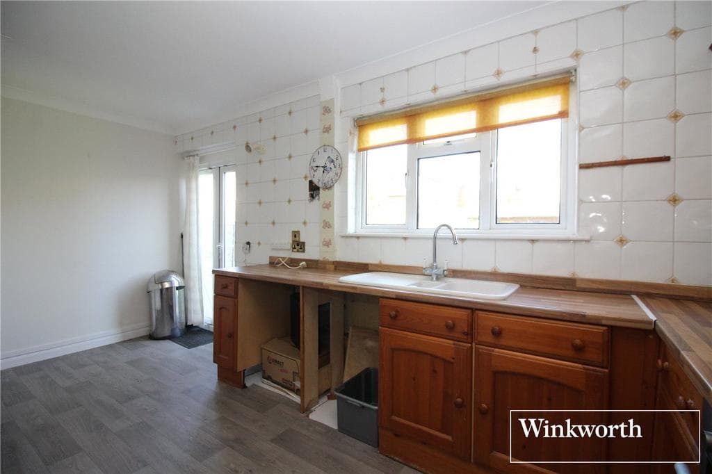Knebworth Path, Borehamwood, Hertfordshire, WD6 - Image 4