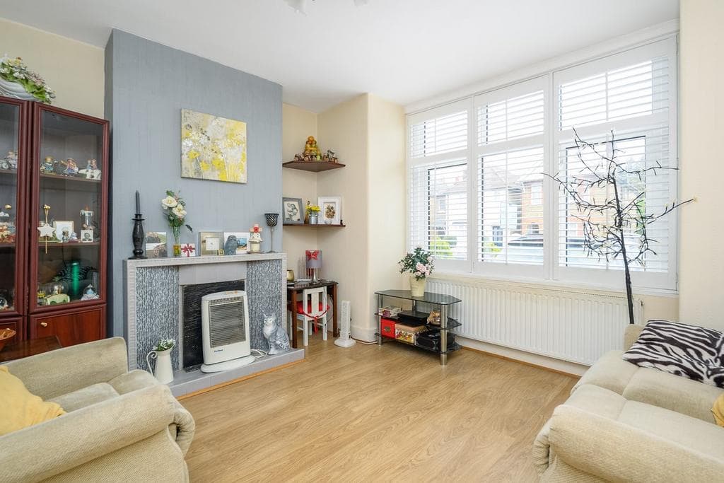 Dudley Road, Walton-on-Thames, KT12 - Image 3
