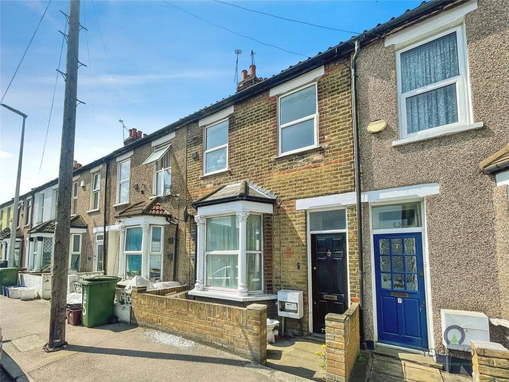 Claytonville Terrace, Belvedere DA17 - Image 1