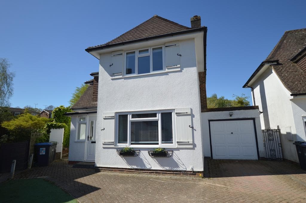 Inholmes Close, Burgess Hill RH15 - Image 1