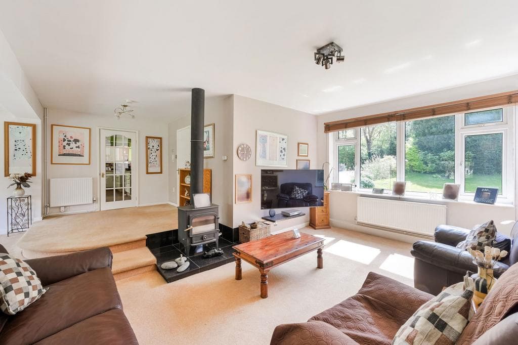 Byers Lane, Godstone RH9 - Image 2