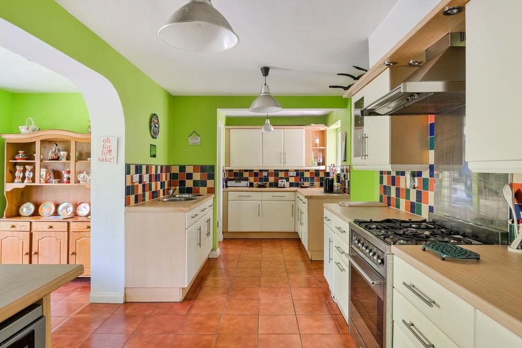 Byers Lane, Godstone RH9 - Image 5