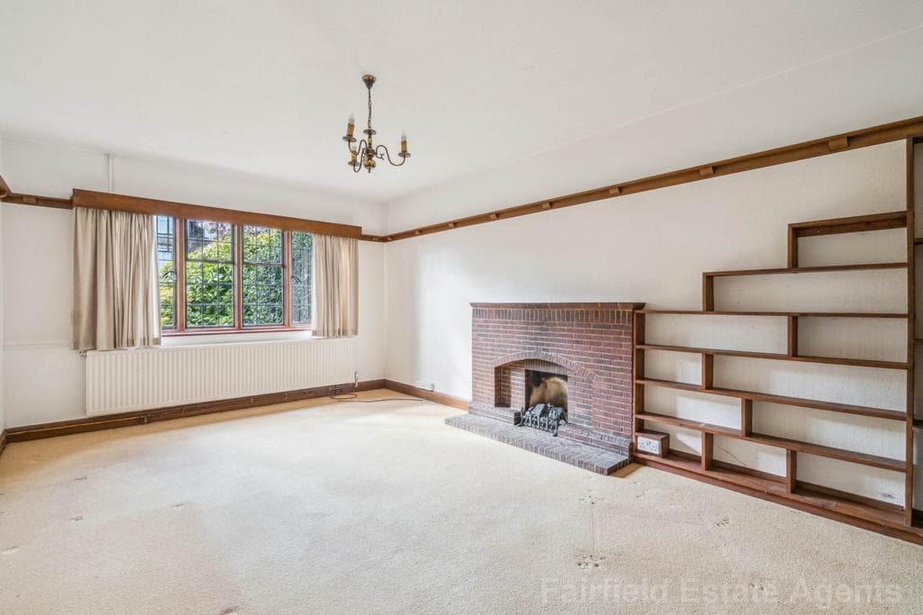 Oaklands Avenue, Oxhey Hall - Image 2