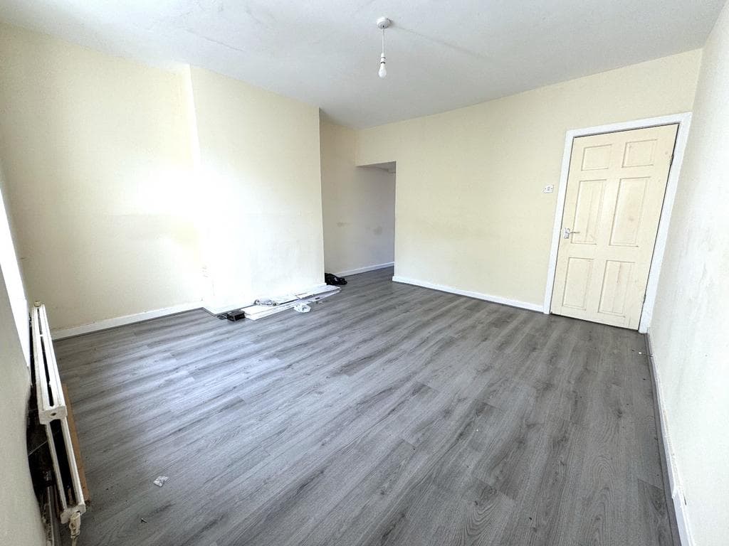 Wood Street, Darwen - Image 2