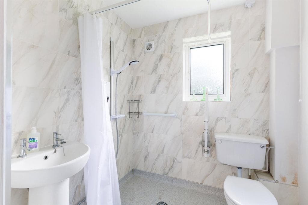Frampton Drive, Willersey, Broadway, Worcestershire, WR12 - Image 3