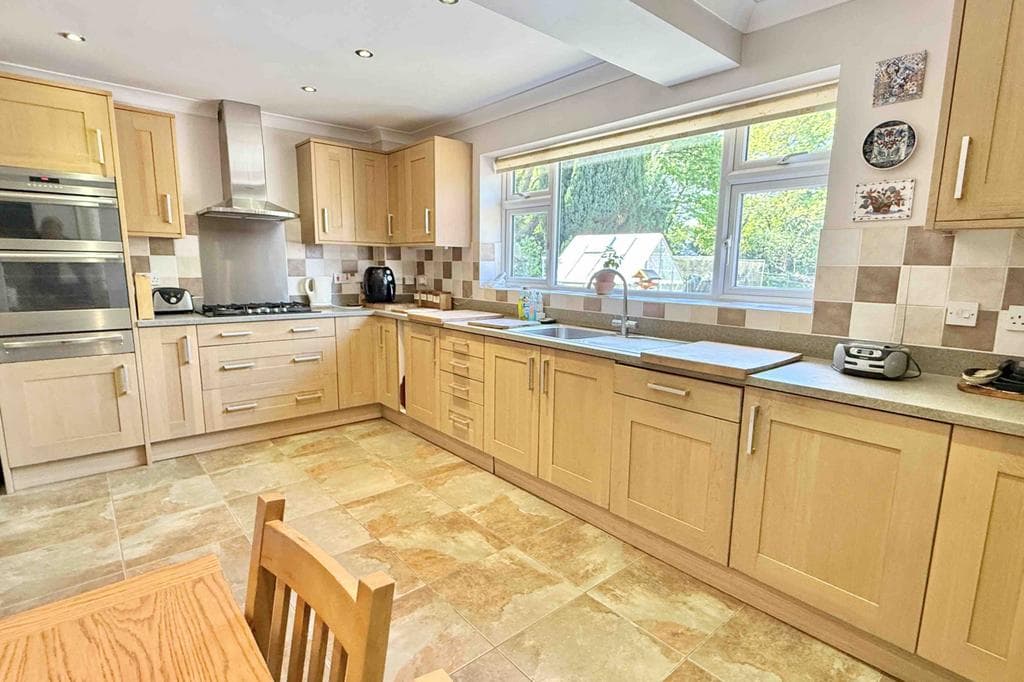 Verwood Road, BH21 - Image 5