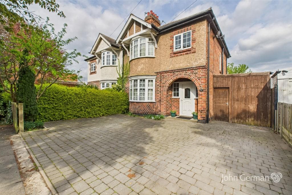 Park Road, Loughborough - Image 1