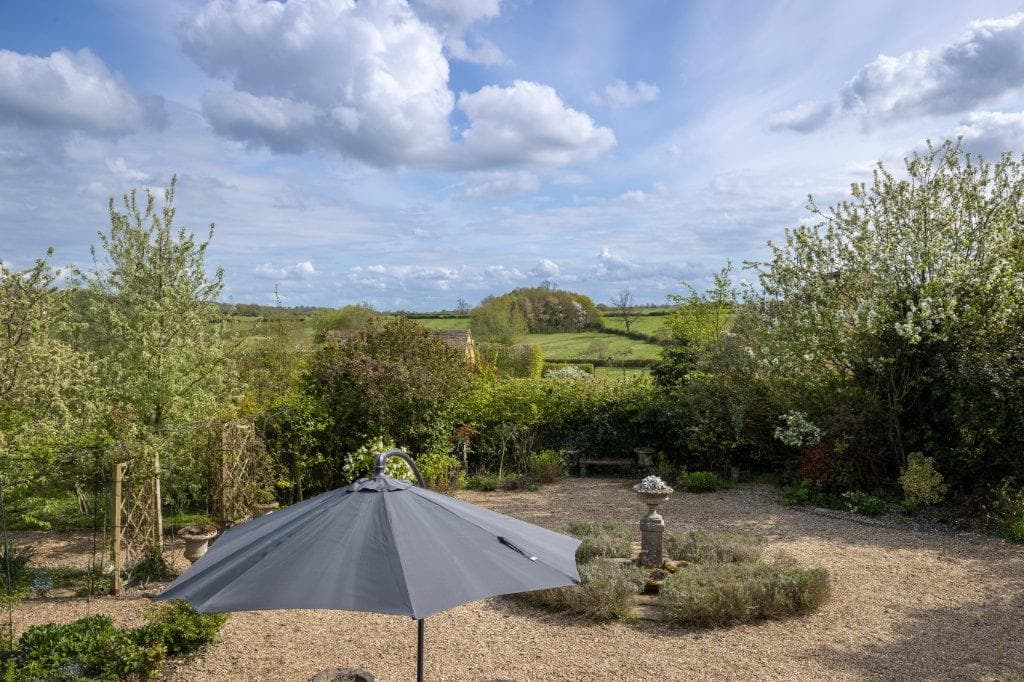 Horn Lane, Evenlode, Moreton-in-Marsh, Gloucestershire, GL56 - Image 2