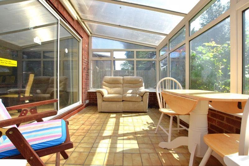 Park Way, Ruislip - Image 4