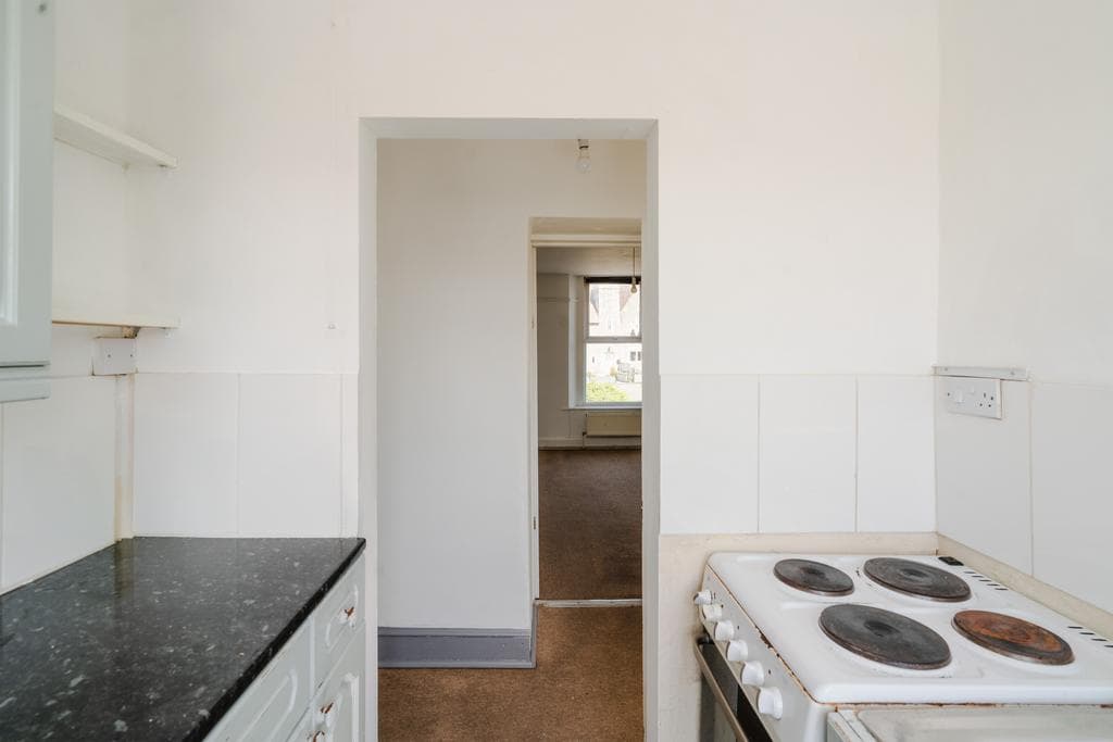 Clevedon BS21 - Image 5