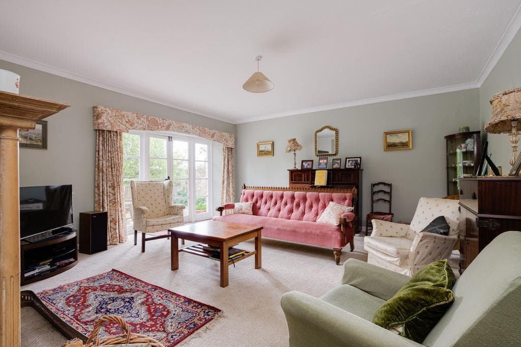 Brockely Chase, Cleeve, BS49 - Georgian home with fantastic gardens - Image 3