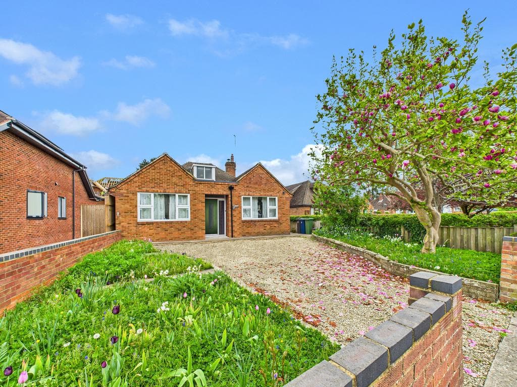 Princes Risborough HP27 - Image 1