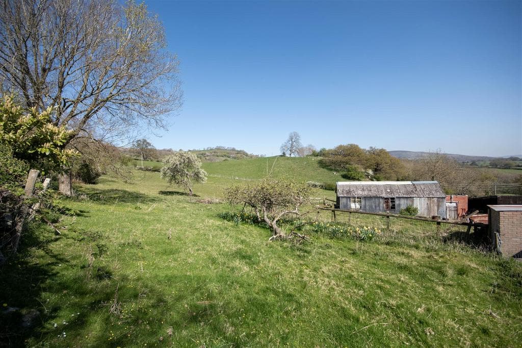 Lower Hurdley Farmhouse, Hyssington, Churchstoke, Powys, SY15 6DY - Image 4