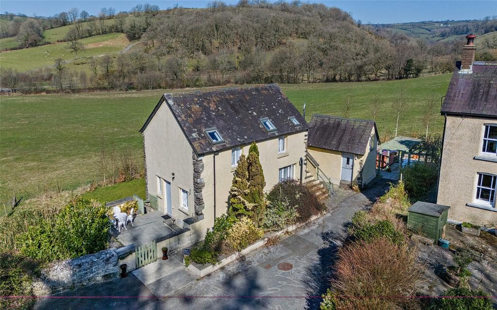 Whitemill, Carmarthen, Carmarthenshire, SA32 - Image 5
