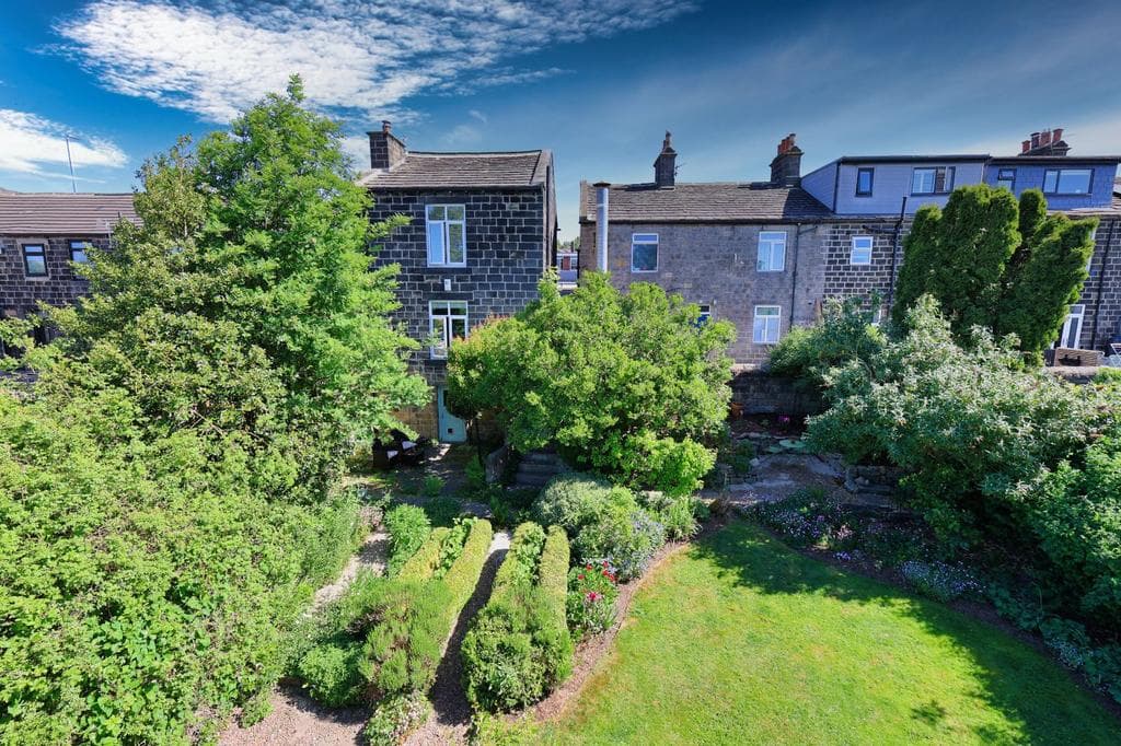 New Road Side, Horsforth, Leeds, West Yorkshire, LS18 - Image 1
