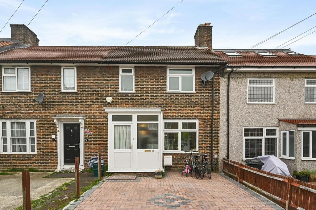 Lessness Road, Morden, SM4 - Image 1