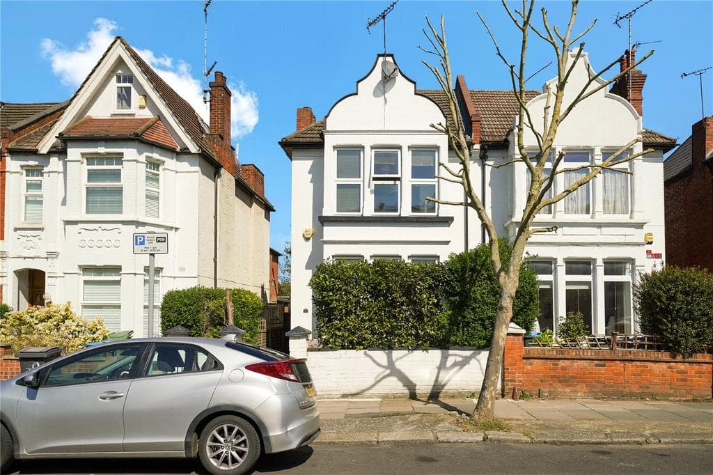 Melrose Avenue, Willesden Green, NW2 - Image 3