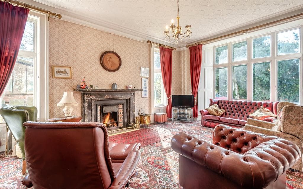 Elmhurst, 47 Crowtree Lane, Louth, Lincolnshire, LN11 - Image 3
