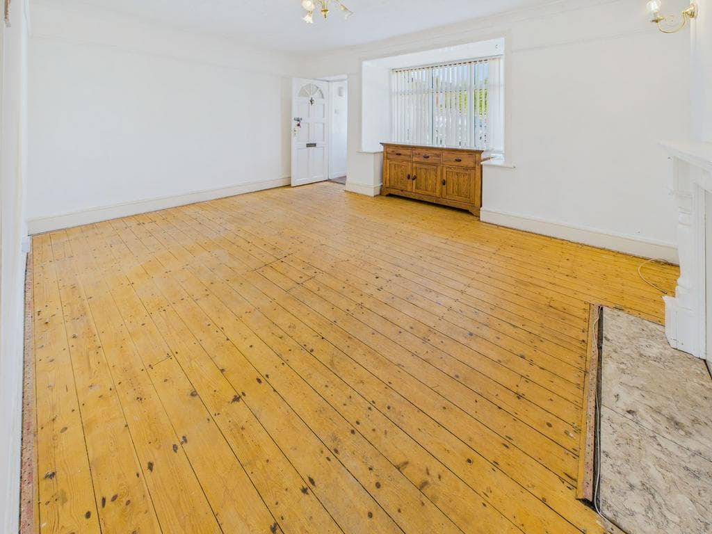 Meadowside, Disley, SK12 - Image 3