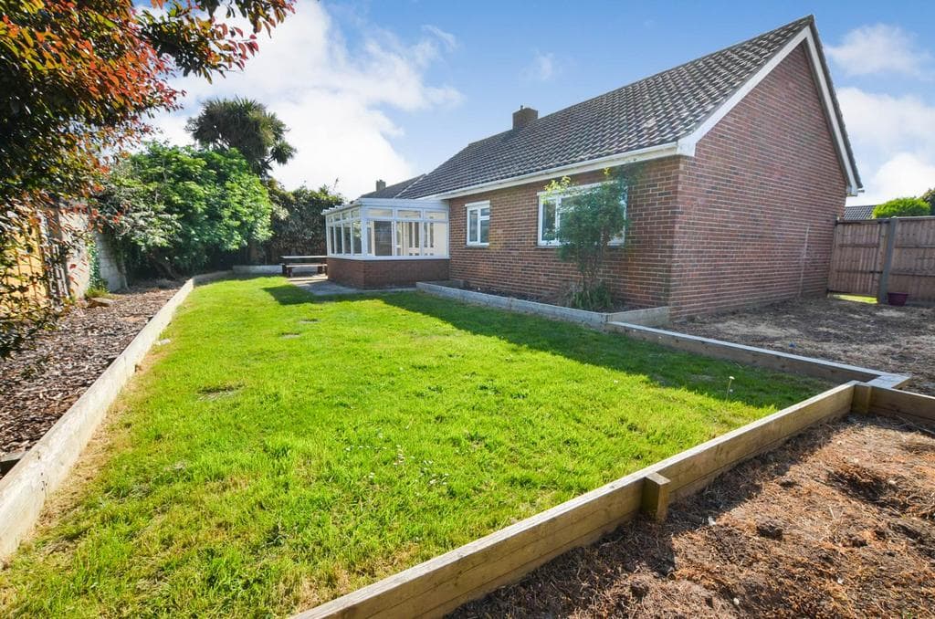 Culimore Close, West Wittering, West Sussex, PO20 - Image 1
